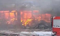 Alayköy Sanayi Bölgesi'nde yangın…Ekiplerin müdahalesi sürüyor