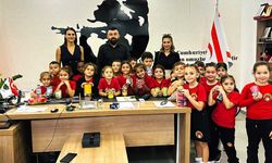 Serdarlı İlkokulu öğrencilerinden mama bağışı