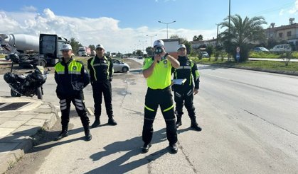 Trafik Denetimlerinde 282 Sürücüye İşlem, 30 Araç Trafikten Men Edildi