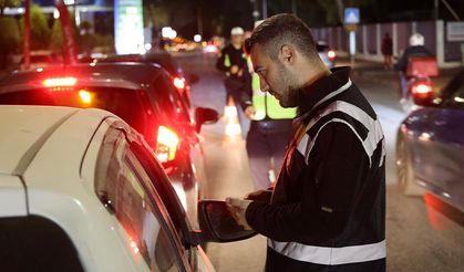 Trafik Denetimlerinde 333 Sürücüye İşlem, 77 Araç Trafikten Men Edildi