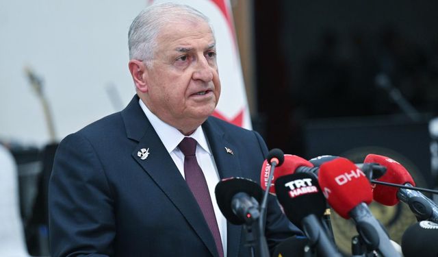 Türkiye Milli Savunma Bakanı Yaşar Güler'den Kıbrıs mesajı