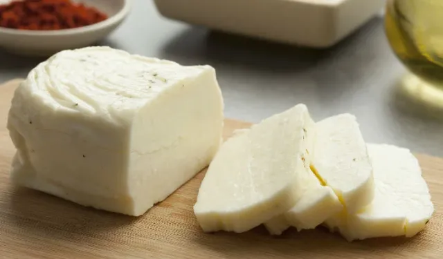 KKTC’de üretilen hellim Yeşil Hattan geçemiyor