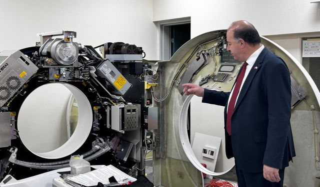 Dinçyürek, Mağusa Devlet Hastanesine yeni tomografi cihazı kazandırılacağını açıkladı