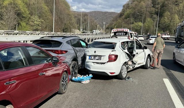 Türkiye'de bayram tatilinde trafik kazaları 48 can aldı...