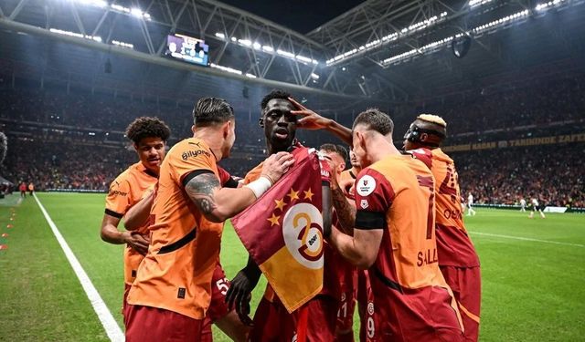 Derbiyi kazanan Galatasaray liderliğini perçinledi