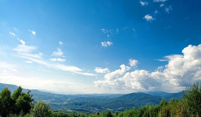 Bölgede serin ve nemli hava etkili!