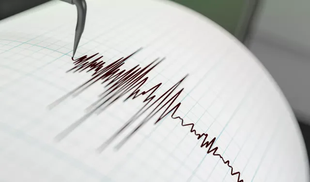 Şili'de 6,4 büyüklüğünde deprem