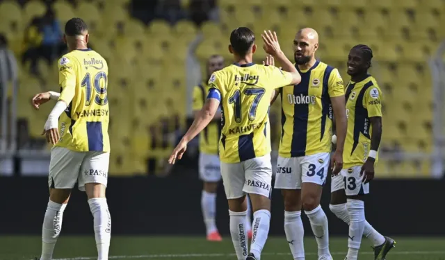 Fenerbahçe, Konyaspor’u iki golle geçti