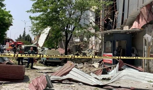 Gaziantep'te fabrikada patlama: Yaralılar var