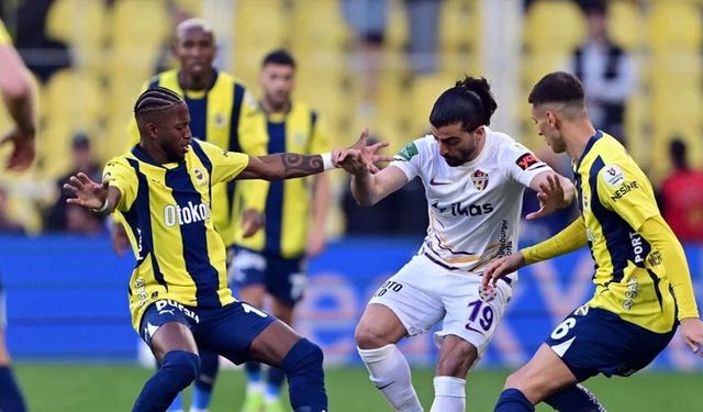 Fenerbahçe, Eyüpspor'u iki golle geçti!