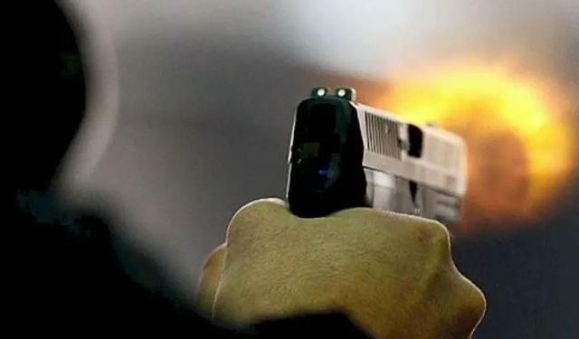 Ev kurşunlayıp Güney Kıbrıs'a kaçan zanlı KKTC'ye teslim edildi