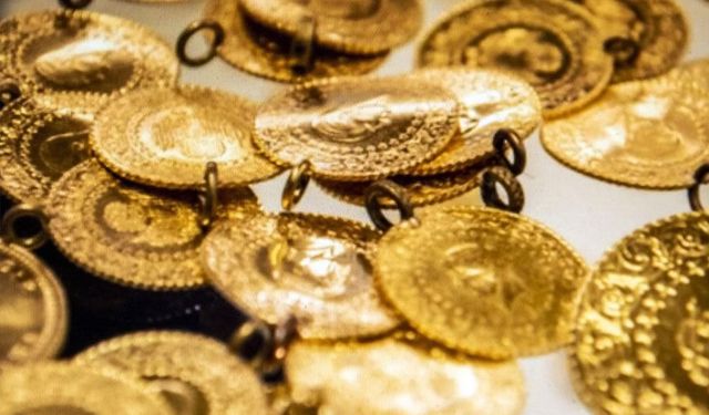 Altın ve gümüş haftalık kayba ilerliyor