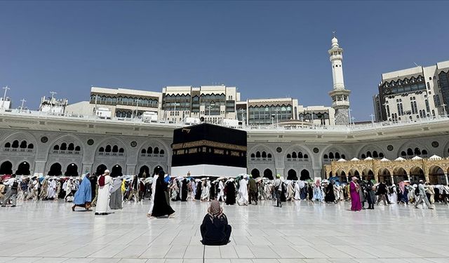 Hacılar Kabe'ye vedaya hazırlanıyor