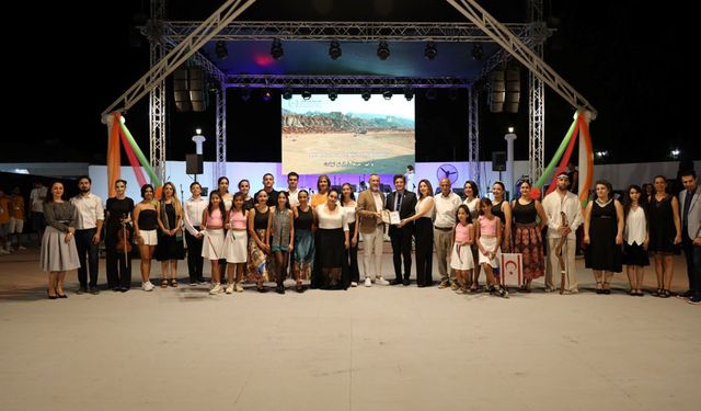 İskele’de yaşayan yabancılar, "Yabancılar Gecesi"nde bir araya geldi