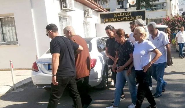Casuslukla suçlanan 5 Kıbrıslı Rum 13 gün cezaevinde kalacak