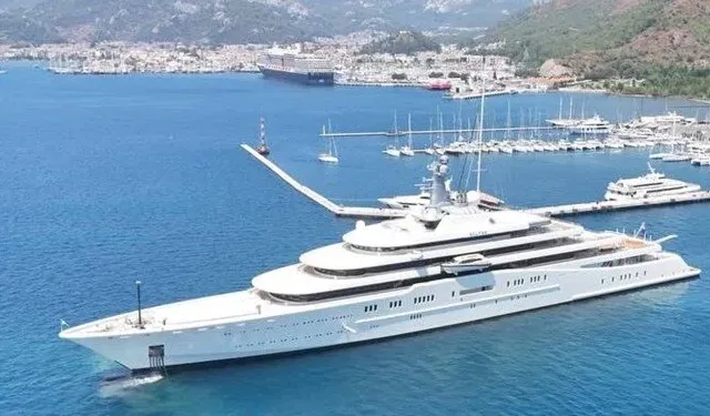 Rus milyarder Abramoviç'in yatı Marmaris'te