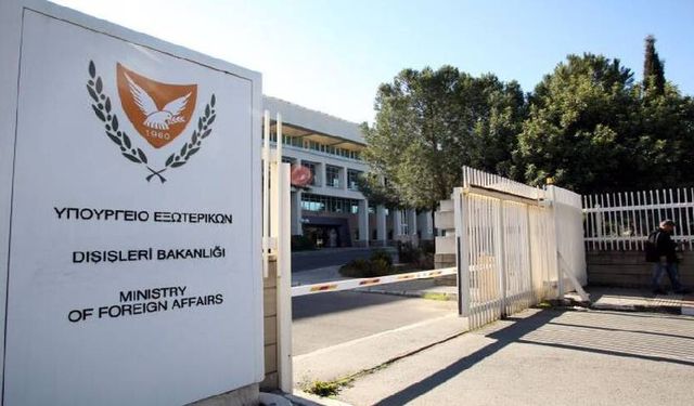 Rum Dışişleri Bakanlığı üçlü görüşme ihtimalini doğruladı