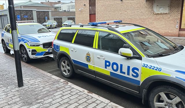 İsveç'te bir camide cuma namazının ardından silahlı saldırı düzenlendi