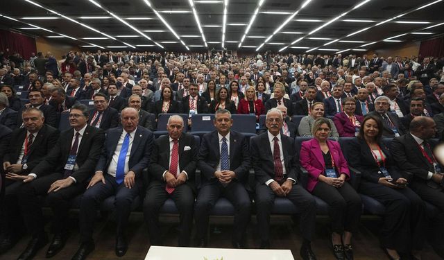 CHP'nin 22. Olağanüstü Kurultayı: Özgür Özel, CHP Genel Başkanı seçildi