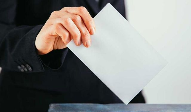Seçim anketi...AKEL ve DİSİ birincilik için yarışıyor
