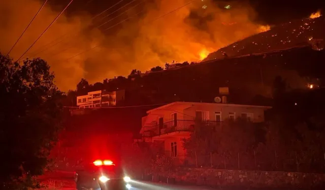 Antalya ve Muğla’da orman yangınları
