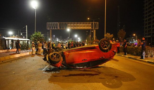 Hatay'da katliam gibi kaza... Otomobil yayalara çarptı: 3 ölü, 3 yaralı