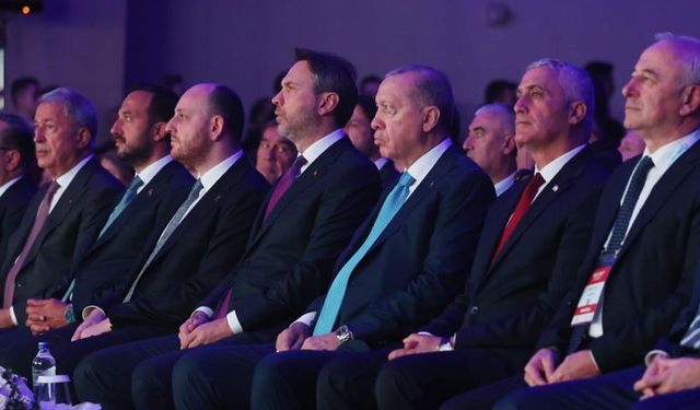 Amcaoğlu, İstanbul’da düzenlenen EVF 2025’e katıldı