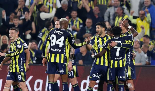 Fenerbahçe 6 gollü maçta galibiyete uzandı