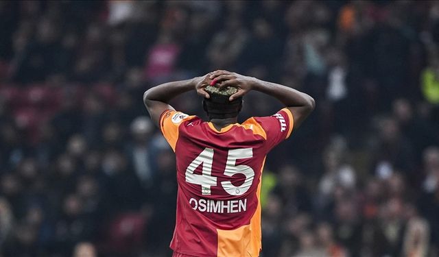 Osimhen, Afrika'da yılın futbolcusu ödülünde finale kaldı