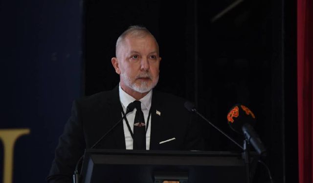 Akpınar’dan Öğretmenler Günü mesajı