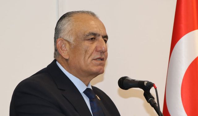 “Devletin yükünü omuzlayan yüzlerce öğretmen adayı, açılan dava sonucunda hak kaybına uğratılmıştır”