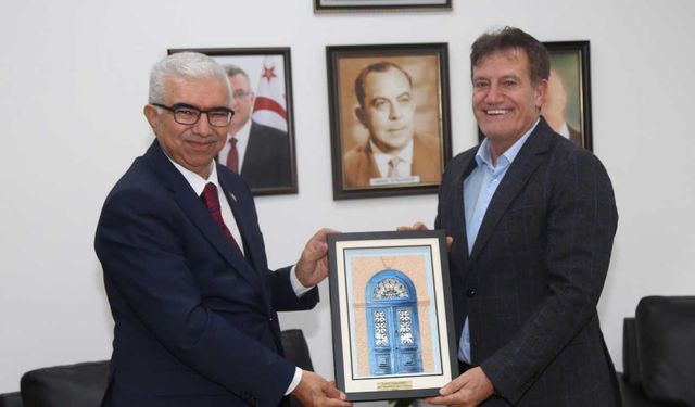 Arıklı, Türk Kızılay Genel Sekreteri Saygılı’yı Kabul Etti