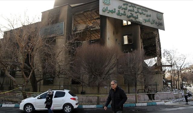 İran, ülkedeki olaylarda 3 bin 117 kişinin hayatını kaybettiğini duyurdu