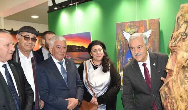 “Uluslararası Ahşap Heykel Sempozyumu Sergisi” Tatlısu’da açıldı