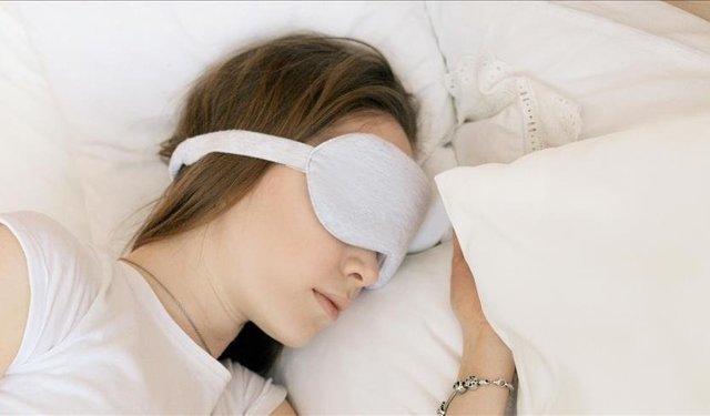 Araştırma: Uyumadan önceki son 3 saat yemek yememek kalp sağlığını iyileştirebilir