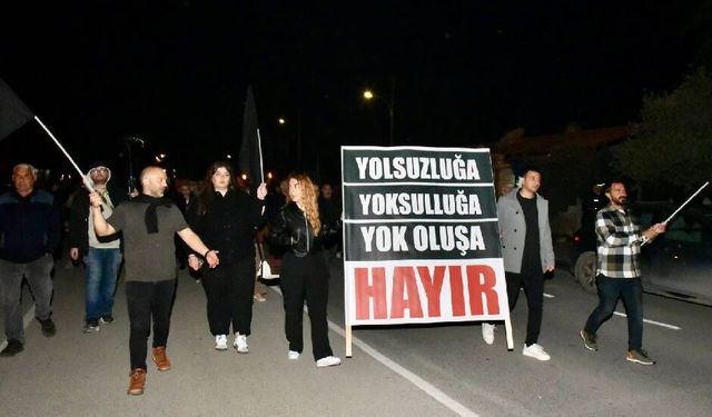 Kamuda örgütlü beş sendika yürüyüş düzenledi