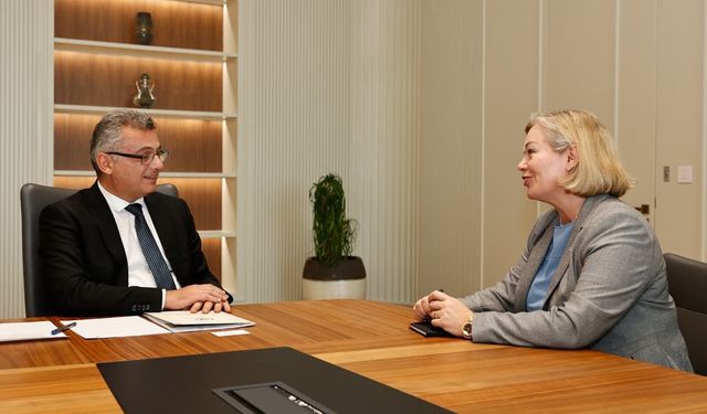 Erhürman, Finlandiya Büyükelçisi’ni kabul etti