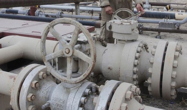 Petrol tırmanan çatışma ortamıyla sıçradı