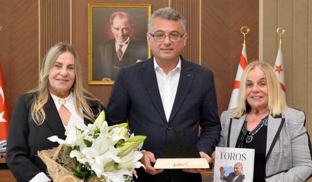 Cumhurbaşkanı Tufan Erhürman, Rauf Raif Denktaş Vakfı yönetimini kabul etti