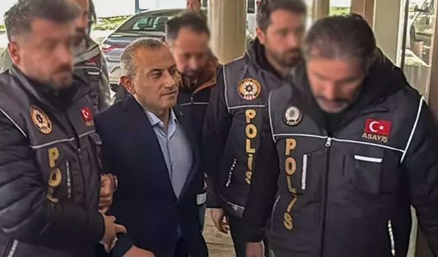 "Devletin valisiyim, emniyette cevap vermem"