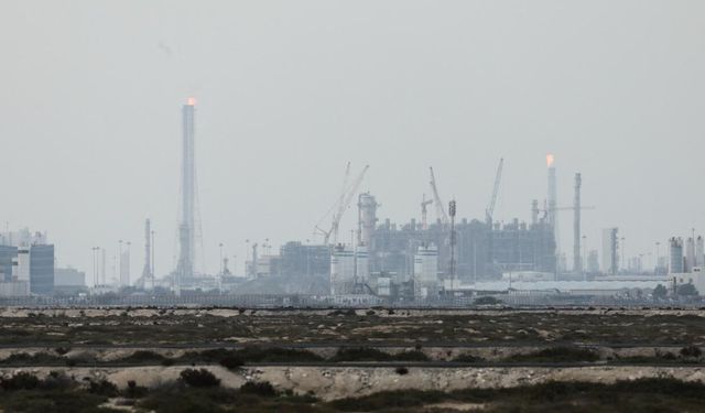 Katar, savaşın başından bu yana Hürmüz Boğazından ilk LNG sevkiyatını yaptı