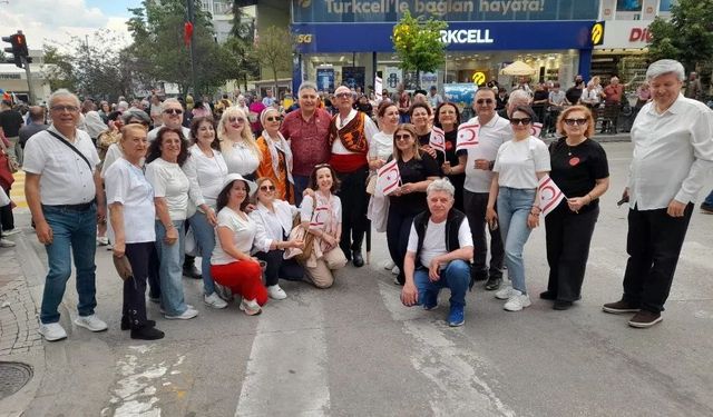 VAKUSAD Türk Sanat Müziği Korosu Isparta’da konser verdi