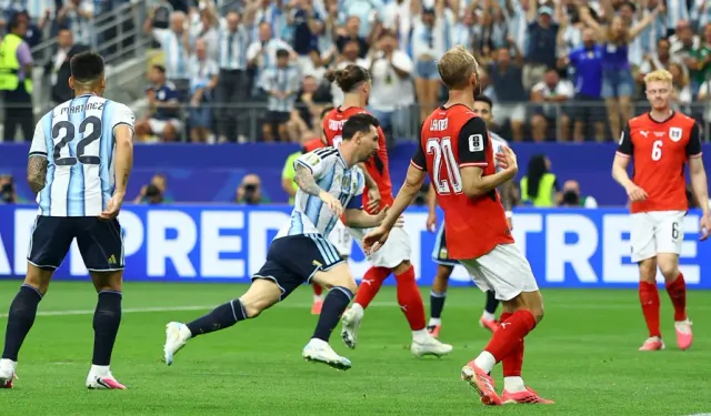 Lionel Messi'den tarihe geçen rekor