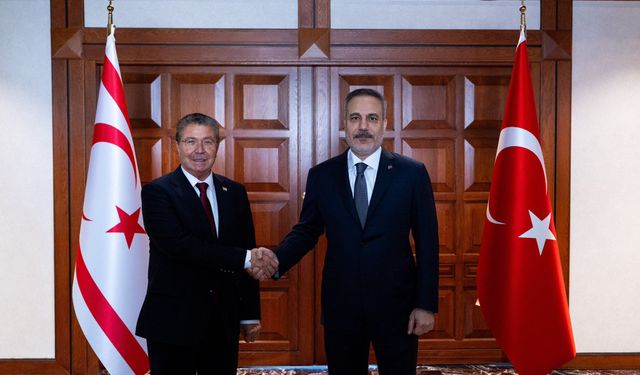 Başbakan Üstel, Fidan ile Ankara'da görüştü