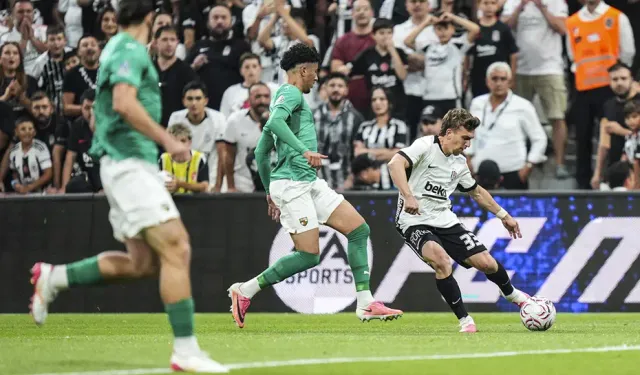 Beşiktaş sahasında gövde gösterisi yaptı