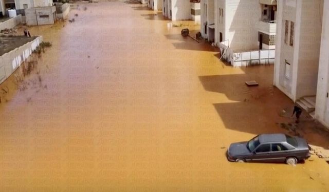 Libya’nın çeşitli kentlerinde şiddetli yağışlar sele neden oldu