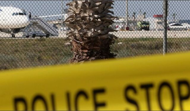 Larnaka Havalimanı’nda bomba ihbarı: Yolcular tahliye edildi