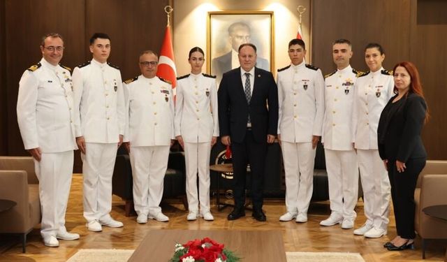 Öztürkler, Deniz Harp Okulu öğrencilerini kabul etti