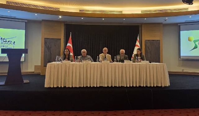 "Neden Egemen Eşitlik ve Eşit Uluslararası Statü?" konulu panel düzenlendi
