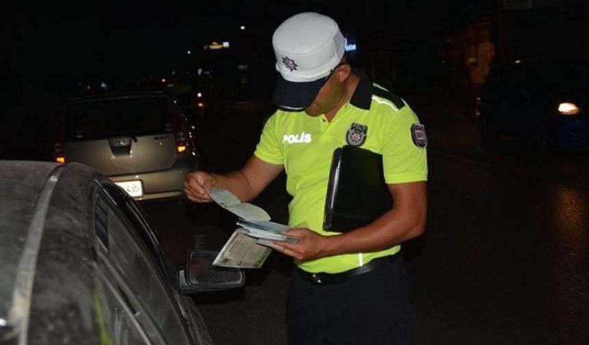 19 araç trafikten men edildi, 3 sürücü tutuklandı